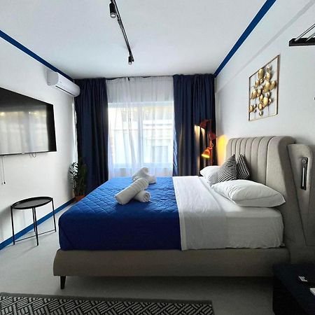 Syntagma Plaka Suite By Zeussuites アテネ エクステリア 写真