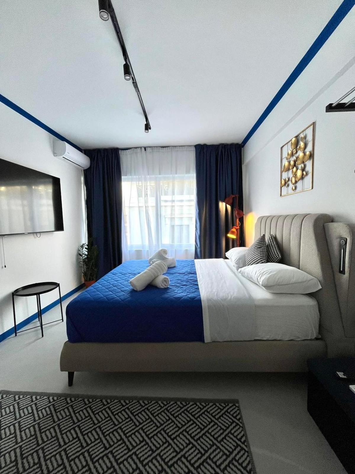 Syntagma Plaka Suite By Zeussuites アテネ エクステリア 写真